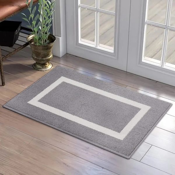 tapis d'entrée gris